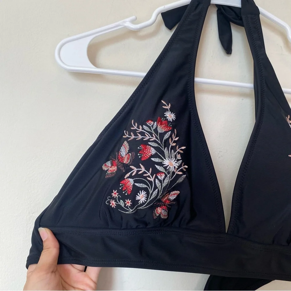 Disturbia Black Floral Bikini - Picture 5 of 10